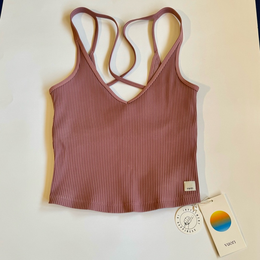 NWT Vuori Cropped Tank Sports Bra XS Marsala Color Fitness Athletic Sports Yoga